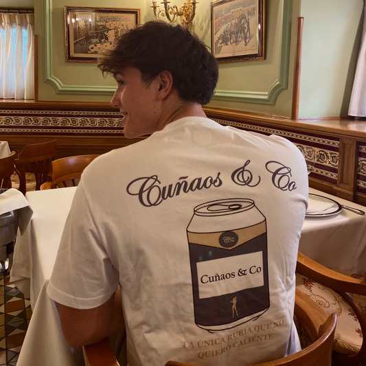 La única rubia que no quiero caliente